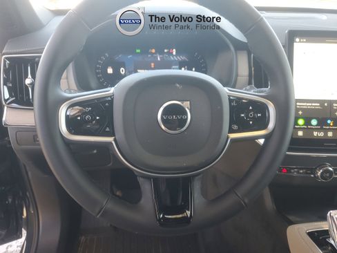 Used 2026 Volvo XC90 B6 Plus w/ Protection Package Premier AWD/4WD image 17