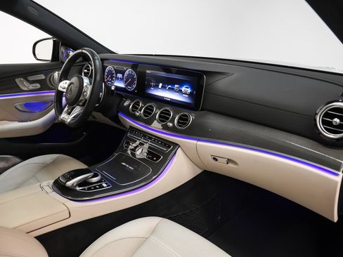 Used 2020 Mercedes-Benz E 63 AMG S image 23