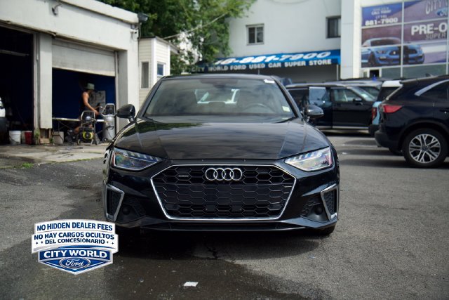 Used 2023 Audi A4 2.0T Premium Plus w/ Premium Plus Package AWD/4WD image 2