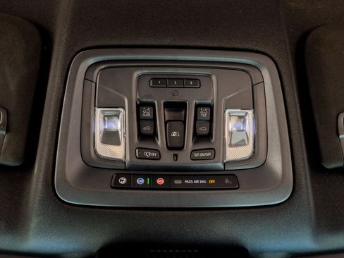 Used 2024 Chevrolet Silverado 3500 High Country w/ High Country Premium Package image 29