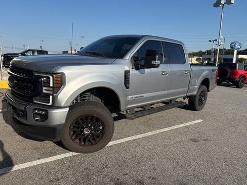 Used 2022 Ford F250 Lariat w/ Black Appearance Package image 1