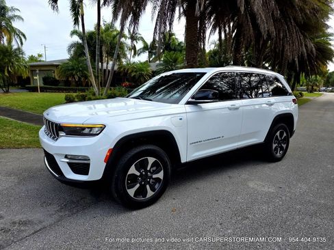 Used 2022 Jeep Grand Cherokee Limited 4xe image 73