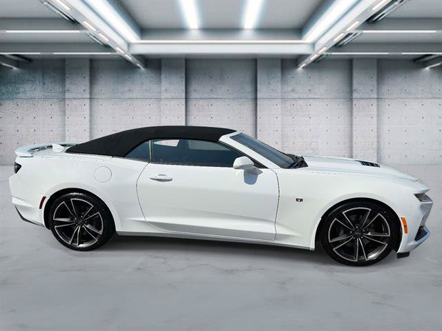 Used 2021 Chevrolet Camaro SS RWD image 3