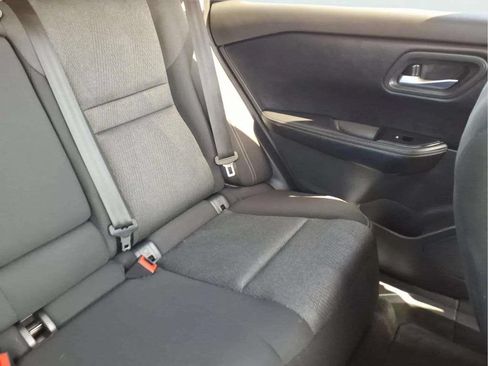 Used 2024 Nissan Rogue SV FWD image 17