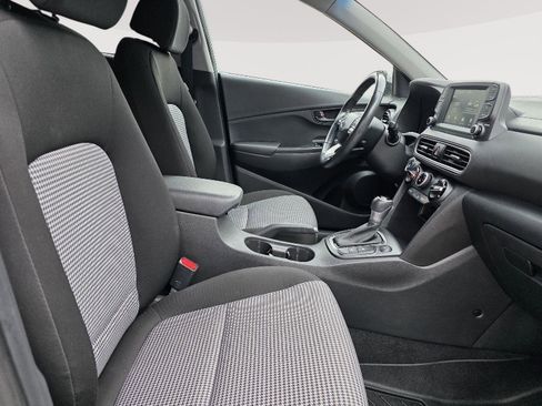 Used 2021 Hyundai Kona SEL w/ Cargo Package image 12