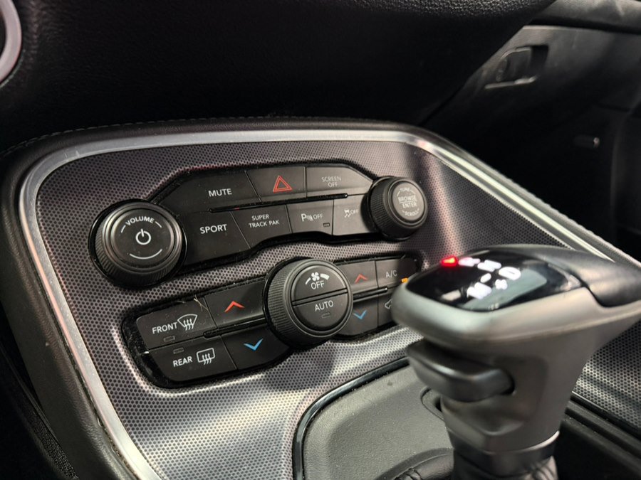 Used 2017 Dodge Challenger GT w/ Driver Convenience Group AWD/4WD image 42