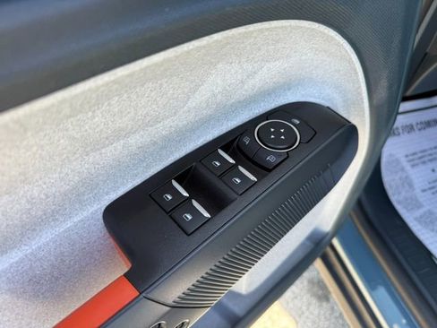 Used 2022 Ford Maverick XLT image 15