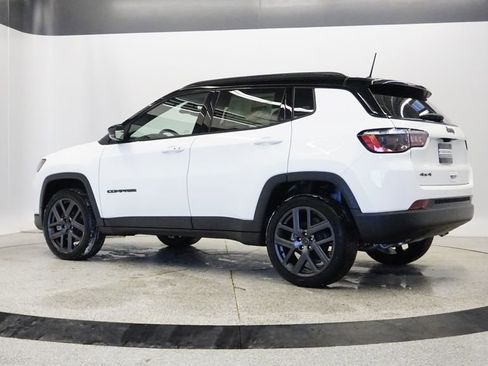 New 2026 Jeep Compass Limited image 4