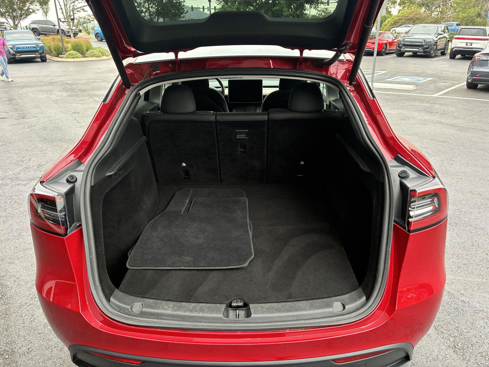 Used 2023 Tesla Model Y Long Range AWD/4WD image 7