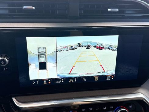 Used 2024 GMC Sierra 1500 Denali w/ Denali Reserve Package AWD/4WD image 15