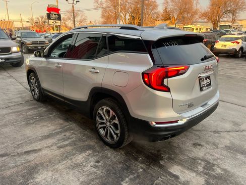 Used 2018 GMC Terrain SLT w/ Preferred Package image 5
