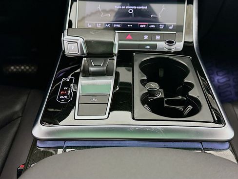 Used 2023 Audi Q8 Premium Plus w/ Premium Plus Package image 14