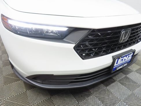 Used 2023 Honda Accord Sport image 41