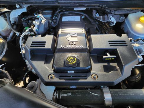 Used 2024 RAM 2500 Rebel image 32