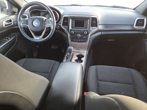 Used 2016 Jeep Grand Cherokee Laredo w/ Quick Order Package 23E image 19