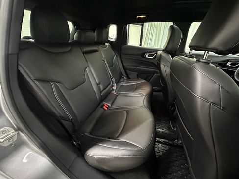 Used 2024 Jeep Compass Limited w/ High Altitude Package image 20