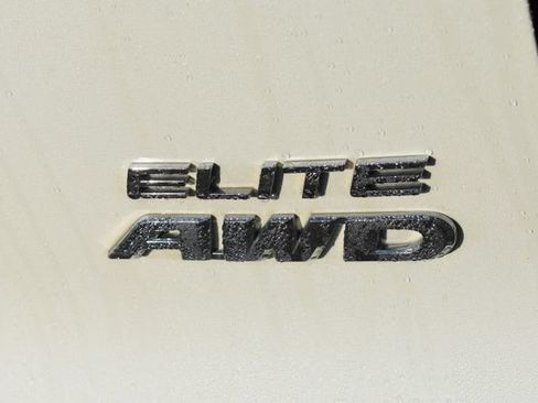 Used 2017 Honda Pilot Elite image 12