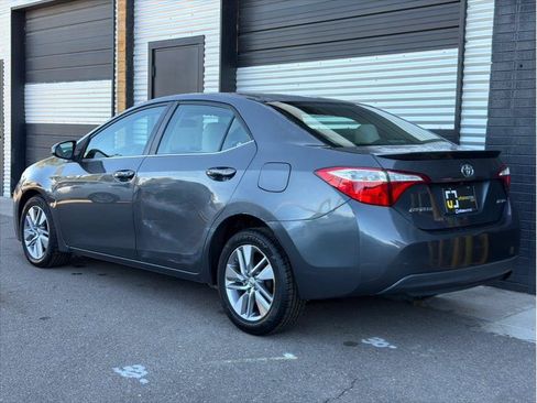 Used 2014 Toyota Corolla LE FWD image 7