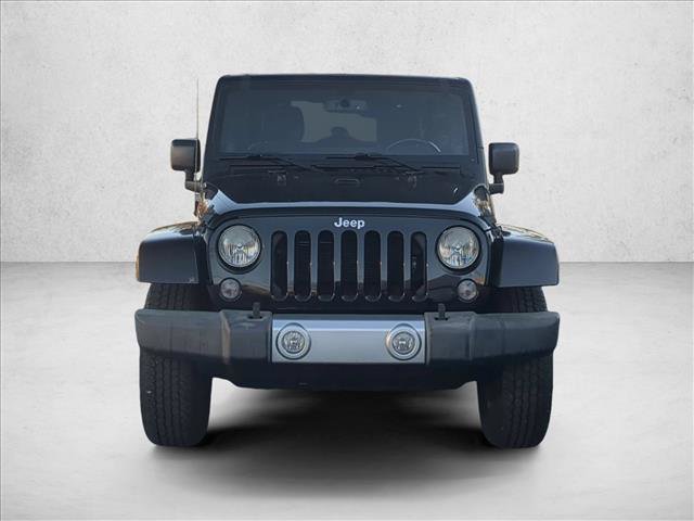 Used 2014 Jeep Wrangler Unlimited Sahara w/ Connectivity Group AWD/4WD image 2
