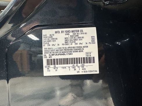 Used 2022 Lincoln Nautilus Black Label AWD/4WD image 29