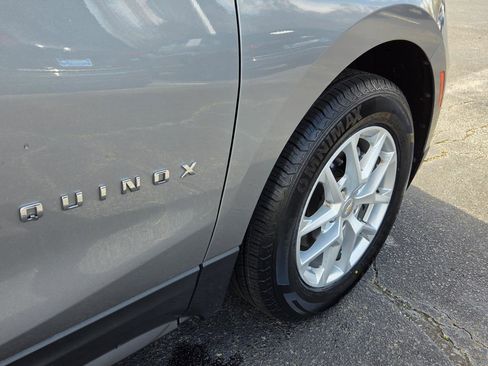 Used 2023 Chevrolet Equinox LT image 16