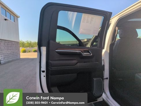 Used 2023 GMC Sierra 1500 Denali w/ Denali Reserve Package AWD/4WD image 25
