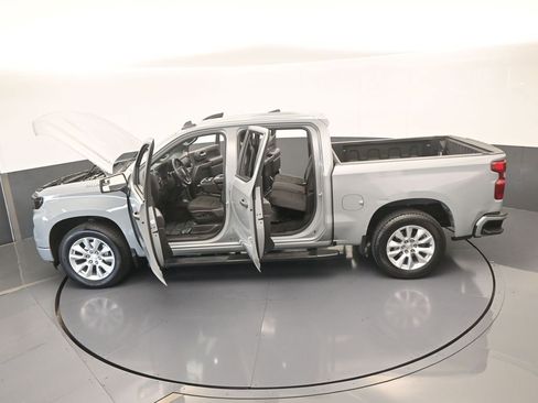 Used 2024 Chevrolet Silverado 1500 Custom image 67