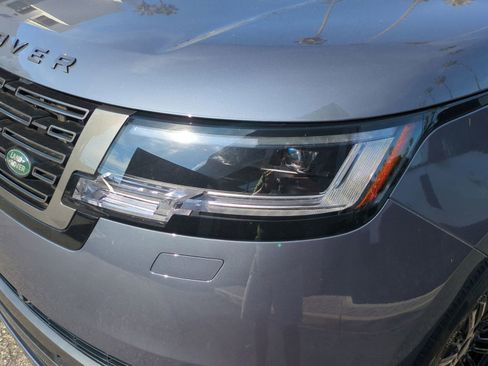 New 2026 Land Rover Range Rover SE image 10