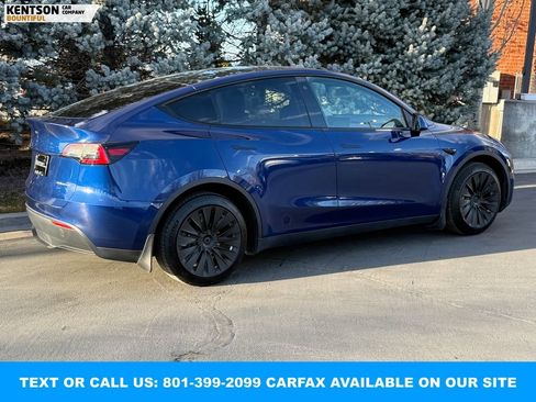 Used 2021 Tesla Model Y Long Range image 8