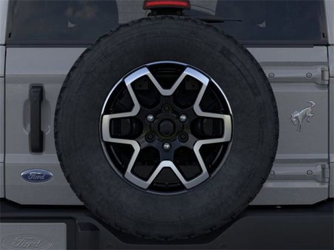 New 2026 Ford Bronco Outer Banks image 24