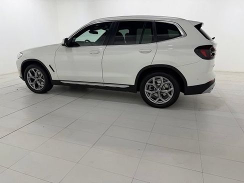 Used 2023 BMW X3 xDrive30i w/ Premium Package AWD/4WD image 2