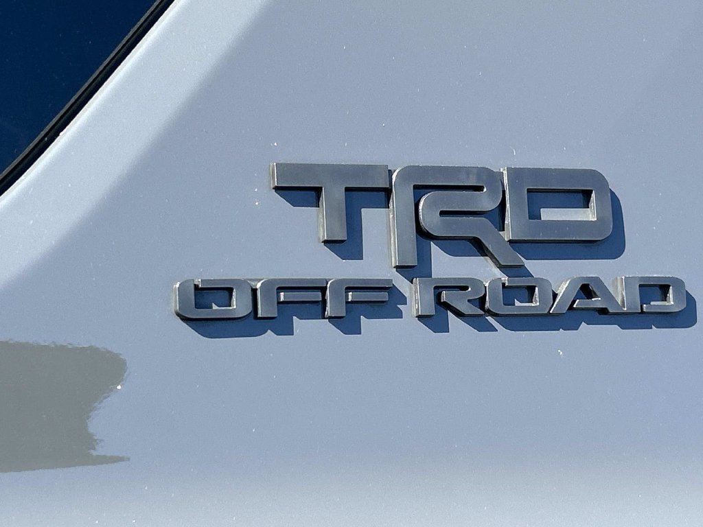 Used 2025 Toyota 4Runner TRD Off-Road Premium AWD/4WD image 10