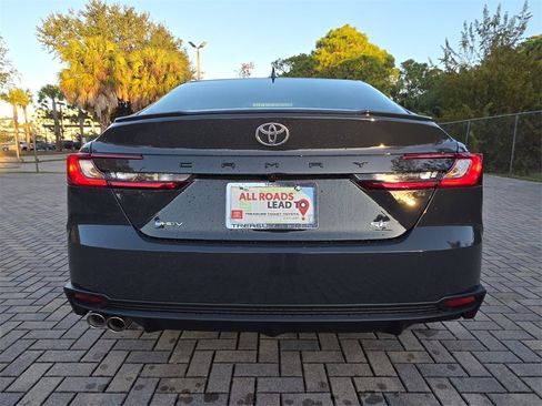 New 2026 Toyota Camry SE image 10