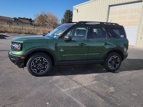 New 2025 Ford Bronco Sport Outer Banks w/ Outer Banks Tech Package+ image 4