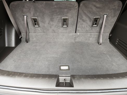 Certified 2023 Chevrolet Traverse LT image 33