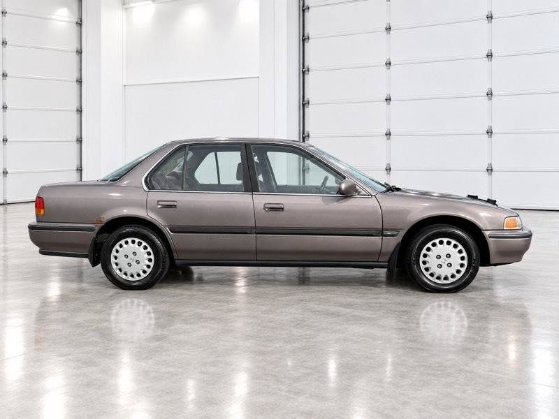 Used 1992 Honda Accord LX image 3