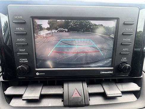 Certified 2022 Toyota RAV4 LE AWD/4WD image 14