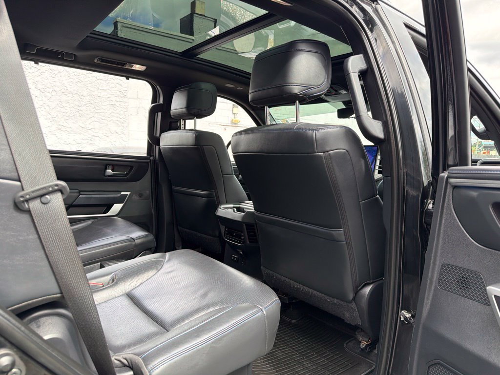 Used 2023 Toyota Sequoia Platinum AWD/4WD image 24