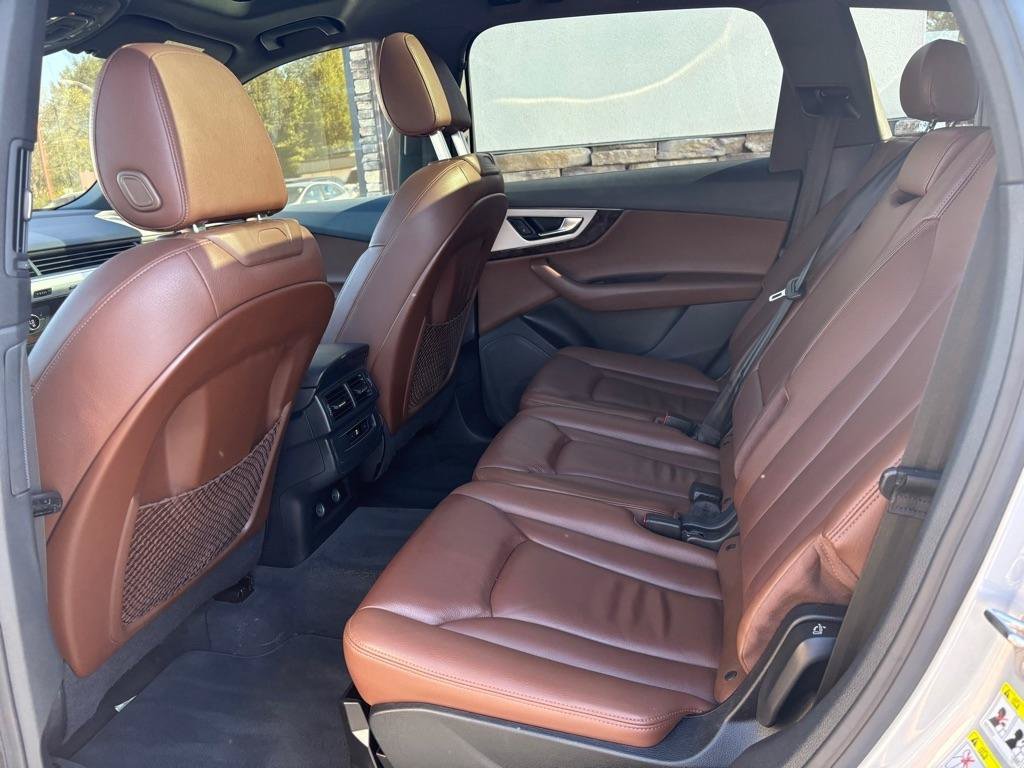 Used 2018 Audi Q7 2.0T Premium AWD/4WD image 12