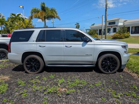 Used 2018 Chevrolet Tahoe LT RWD image 3