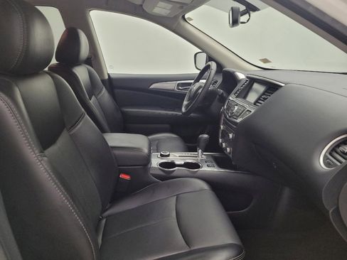 Used 2020 Nissan Pathfinder SL AWD/4WD image 21