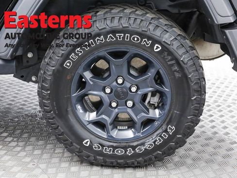 Used 2023 Jeep Wrangler Unlimited w/ Dual Top Group image 36