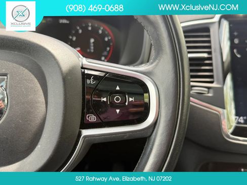 Used 2019 Volvo XC90 T5 Momentum w/ Multimedia Package AWD/4WD image 13