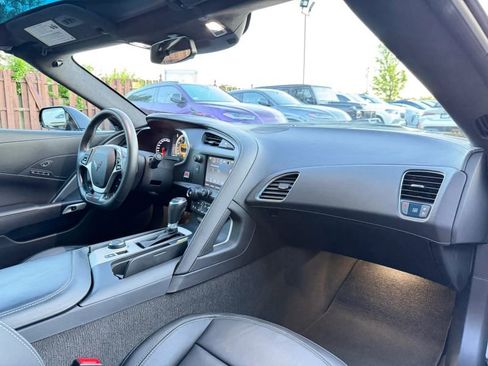 Used 2016 Chevrolet Corvette Z06 w/ 3LZ Preferred Equipment Group RWD image 23