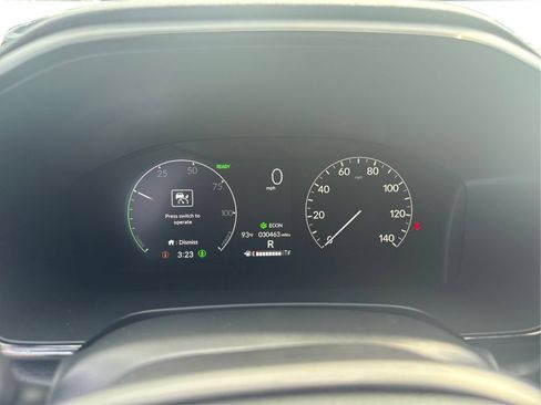 Used 2025 Honda CR-V Sport image 17