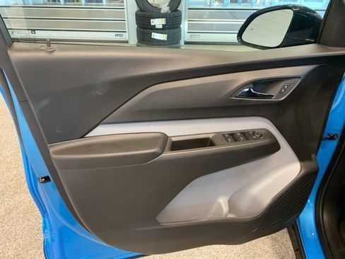 New 2027 Chevrolet Bolt LT w/ Comfort Package FWD image 20