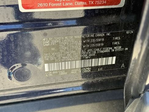Used 2024 Toyota RAV4 XLE Premium FWD image 35