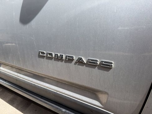 Used 2012 Jeep Compass Sport image 5