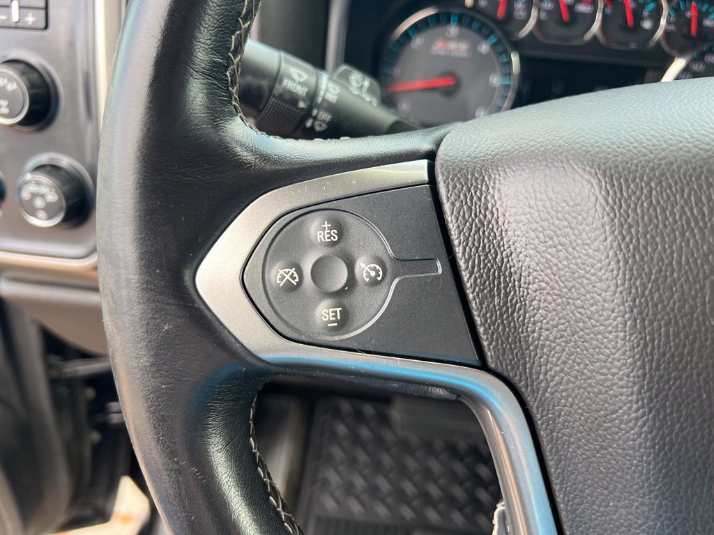 Used 2018 Chevrolet Silverado 1500 LT AWD/4WD image 35