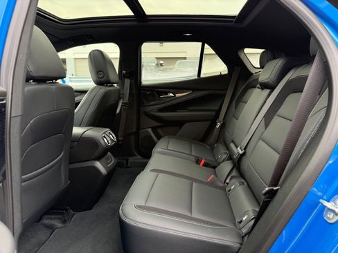 Used 2024 Chevrolet Blazer EV LT image 14